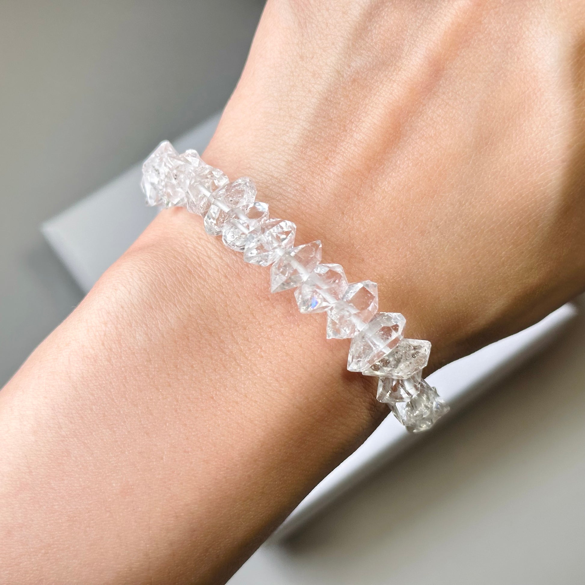 閃靈鑽 Herkimer Diamond (HK04) | 原礦 raw-crystal | 紋理特寫 texture detail