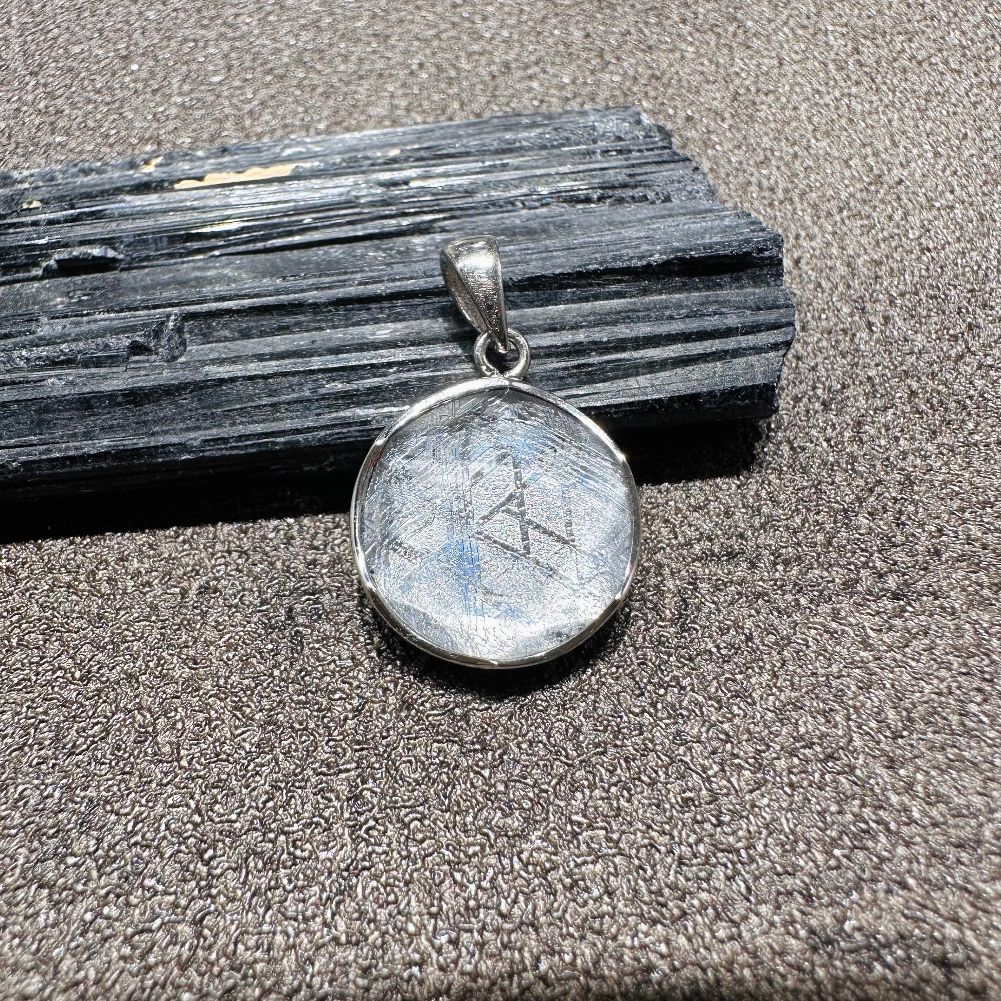 Meteorite Silver Star of David Pendant 天鐵銀色大衞星吊墜 | 吊墜 pendant | 細節特寫 close up detail