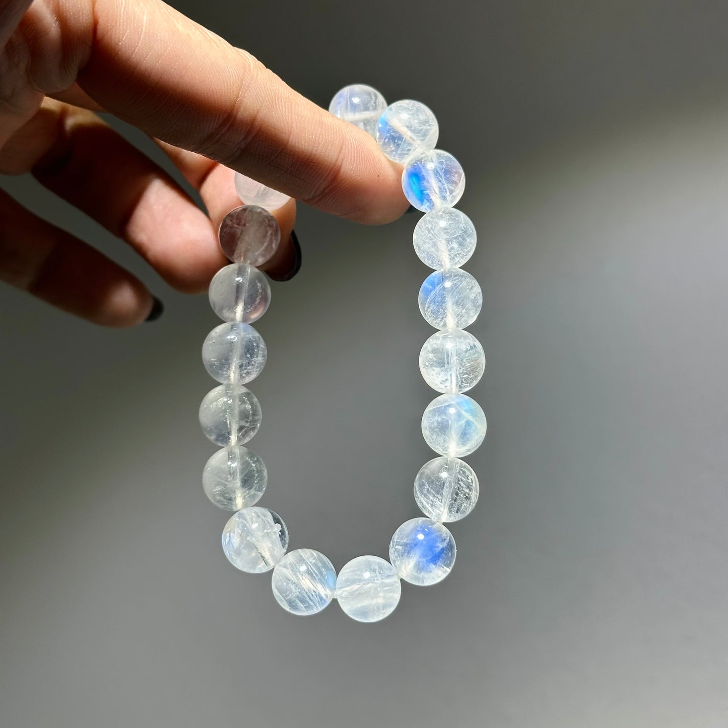Moonstone 印度藍光月亮石 | 原礦 raw-crystal | 側面角度 side angle