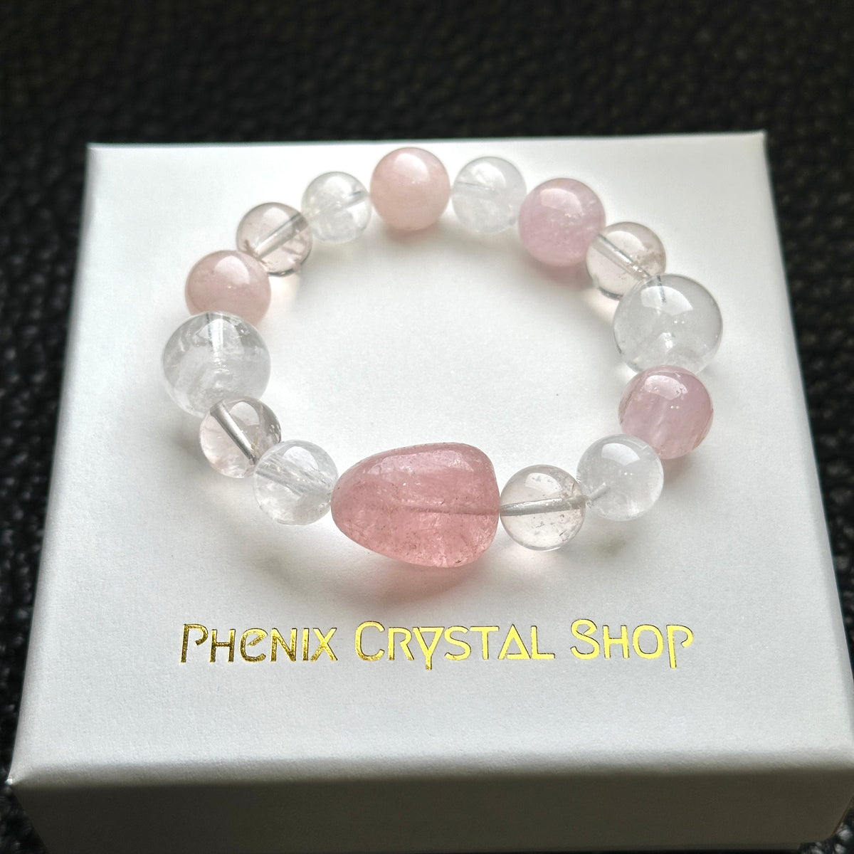 Morganite x White Phantom x Cherry Blossom Quartz Bracelet 摩根石 白幽靈 櫻花粉晶 手串 | 手串 bracelet | 側面角度 side angle