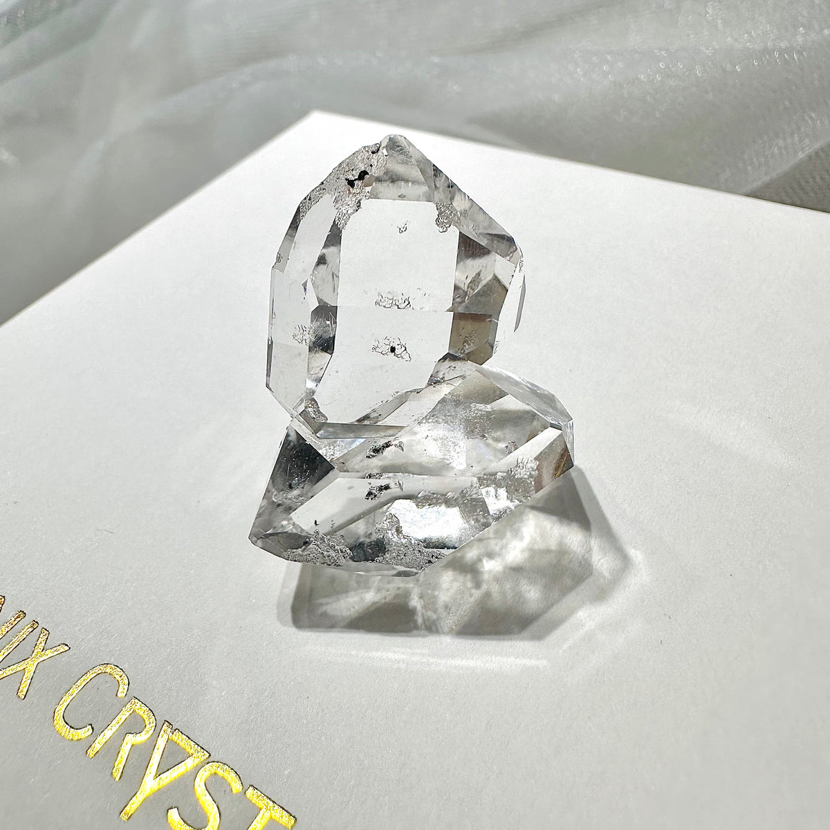 New York Herkimer Diamond 美國閃靈鑽 | 原礦 raw-crystal | 細節特寫 close up detail