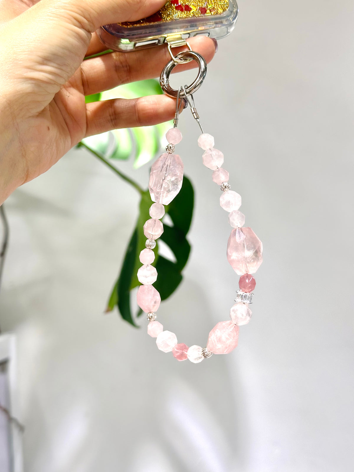 Phone Strap - Rose Quartz | 電話繩 phone-strap | 正面圖 front view