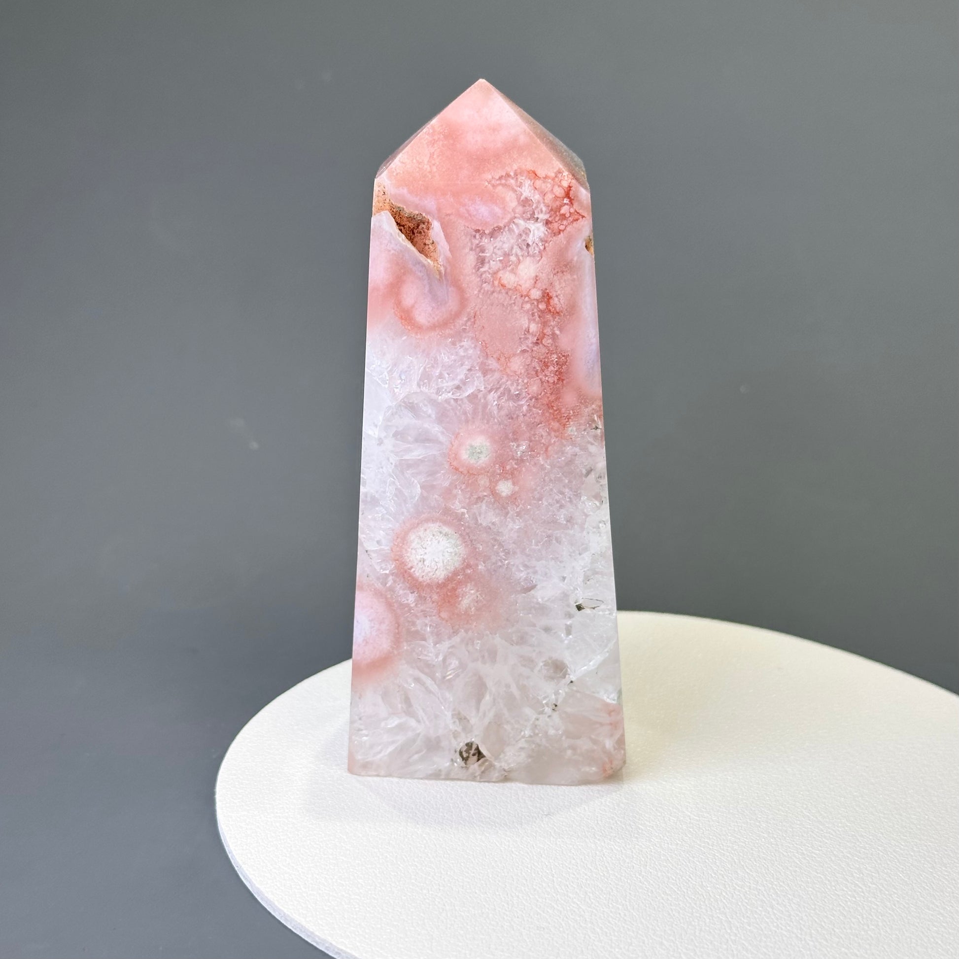 Pink Amethyst 粉紅紫晶柱 | 晶柱 crystal-point | 側面角度 side angle