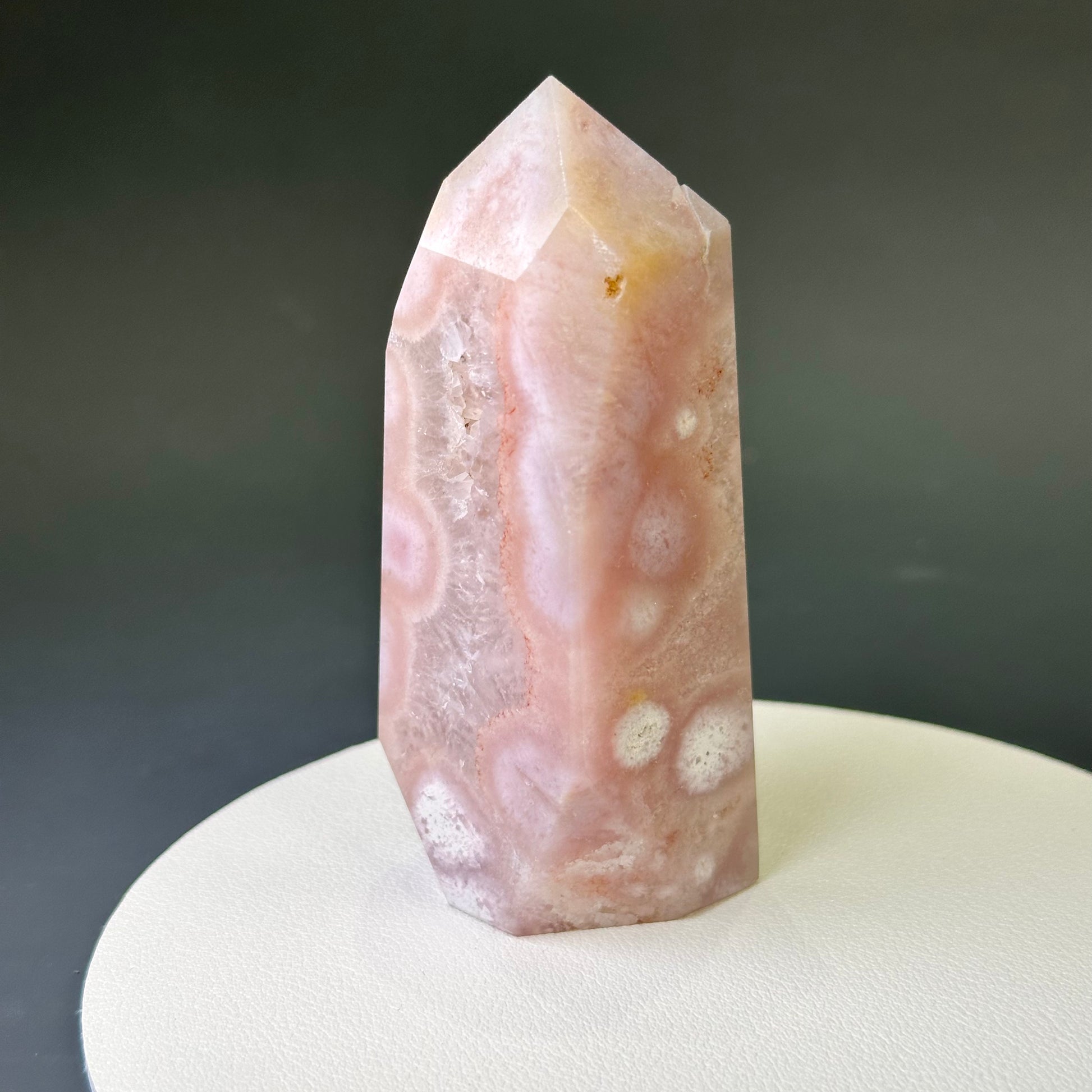 Pink Amethyst Point Tower 粉紅紫晶柱 | 晶柱 crystal-point | 正面圖 front view