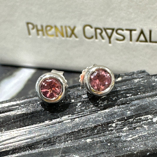 Pink Tourmaline Earrings 粉紅碧璽耳釘 | 耳飾 earrings | 正面圖 front view