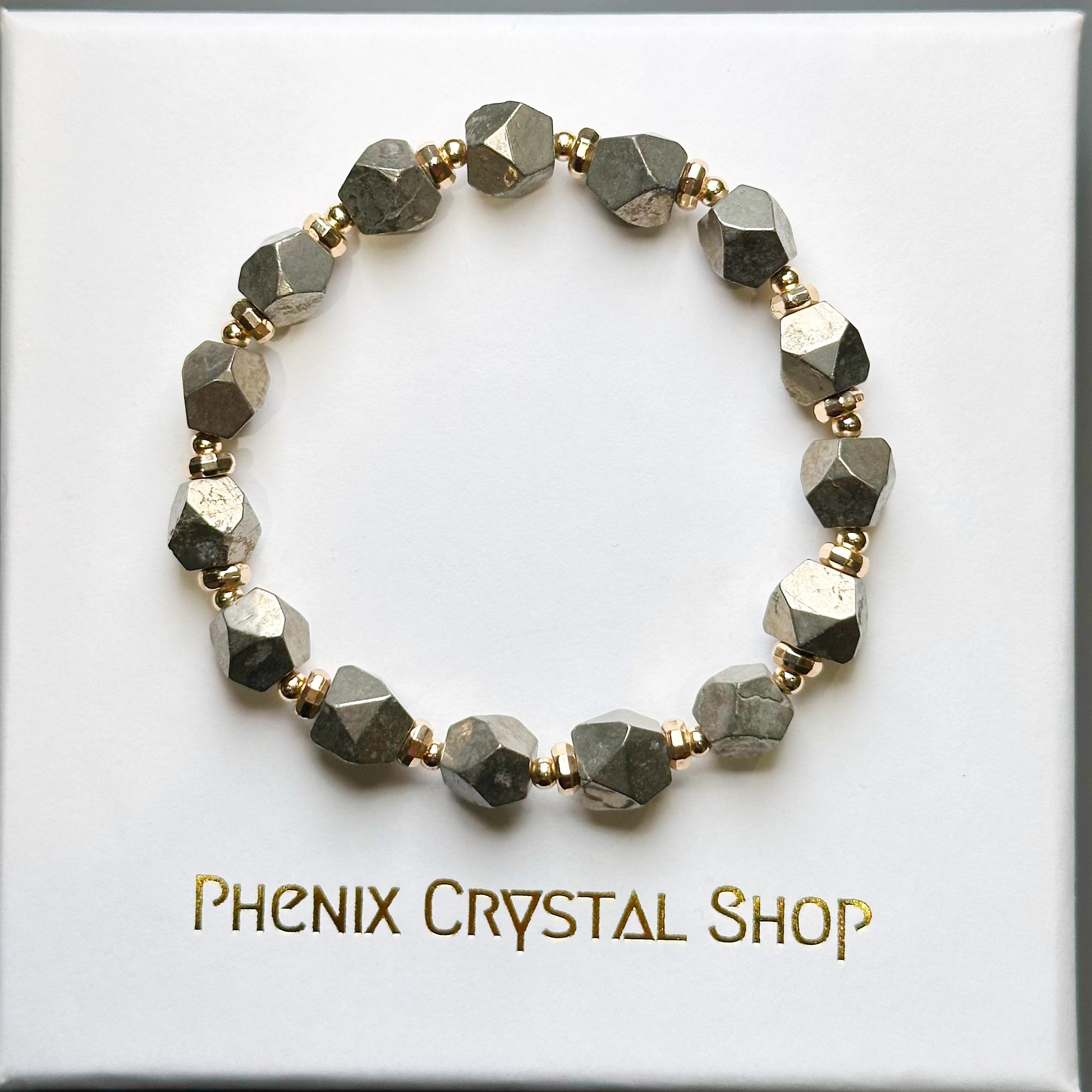 Pyrite Faceted Bracelet 黃鐵礦切割手串 | 手串 bracelet | 正面圖 front view