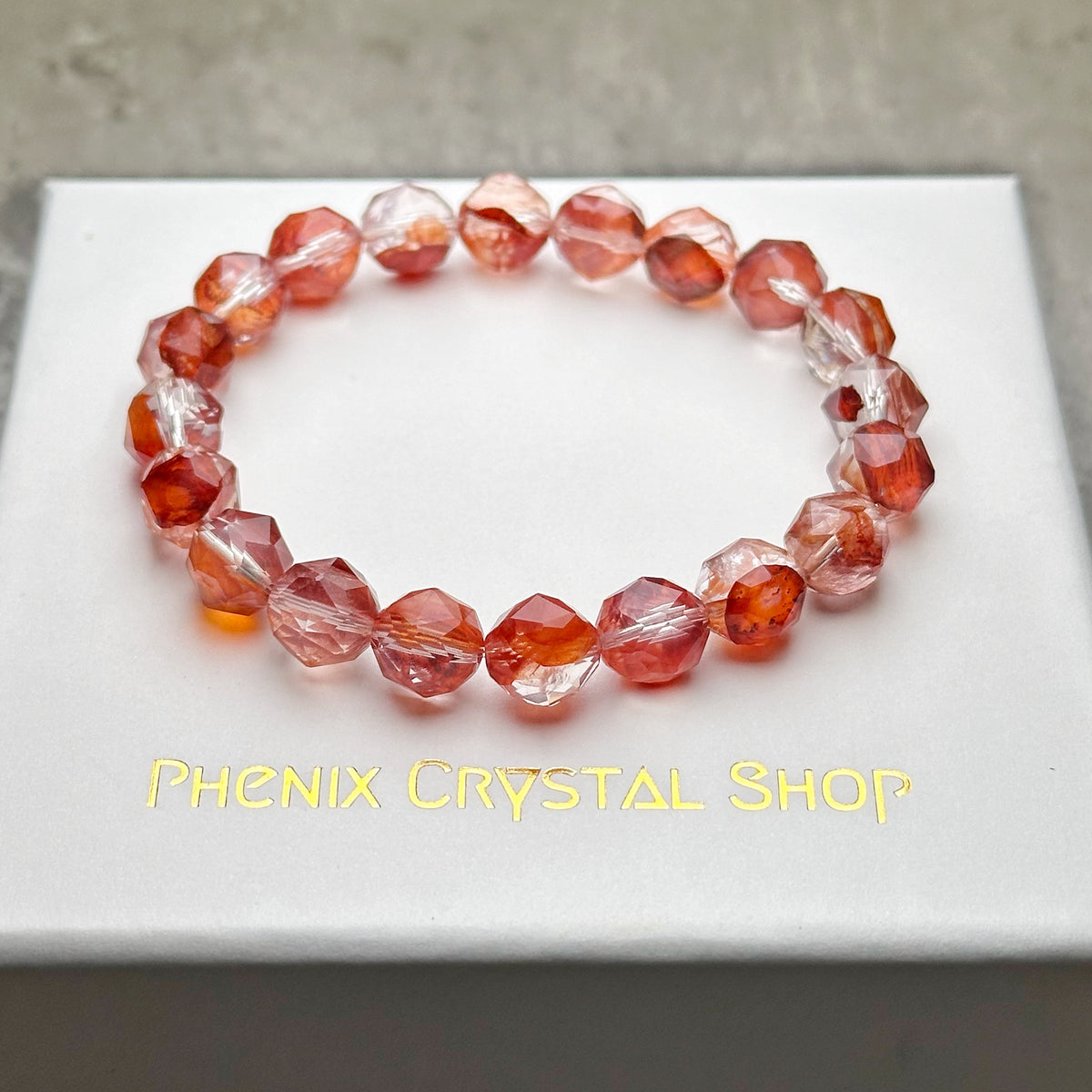Red Hematoid Starcut Bracelet 紅錦鯉膠花水晶 | 手串 bracelet | 整體圖 full piece view