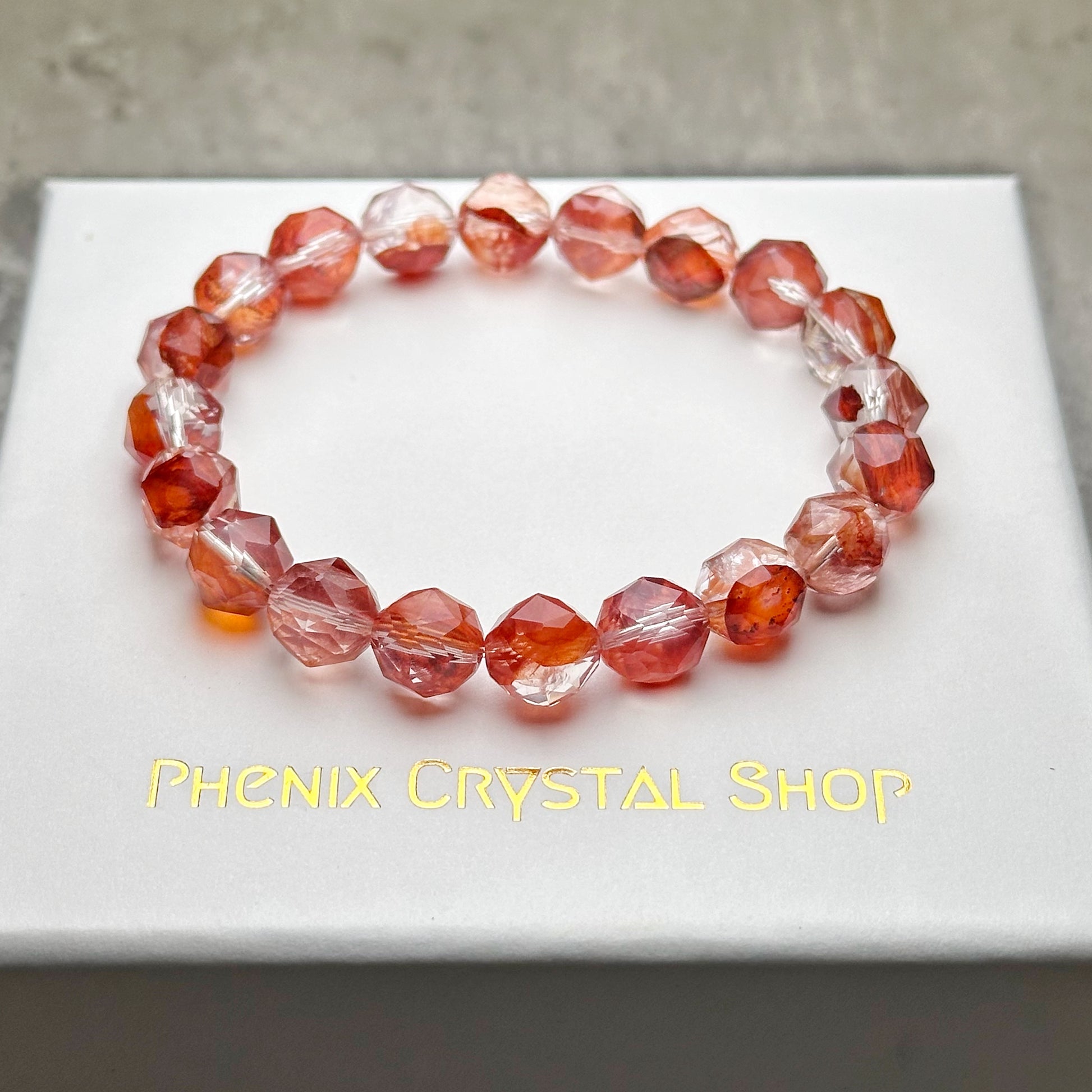 Red Hematoid Starcut Bracelet 紅錦鯉膠花水晶 | 手串 bracelet | 整體圖 full piece view