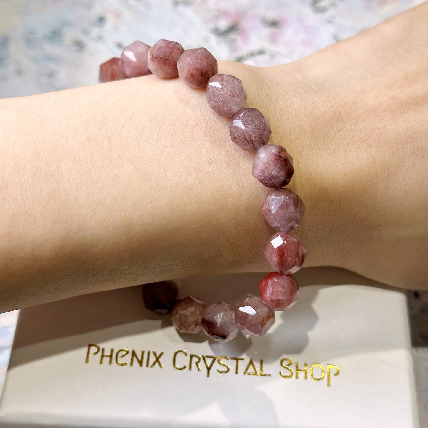 Red Rabbit Hair Quartz Starcut 紅兔毛手串 | 手串 bracelet | 整體圖 full piece view