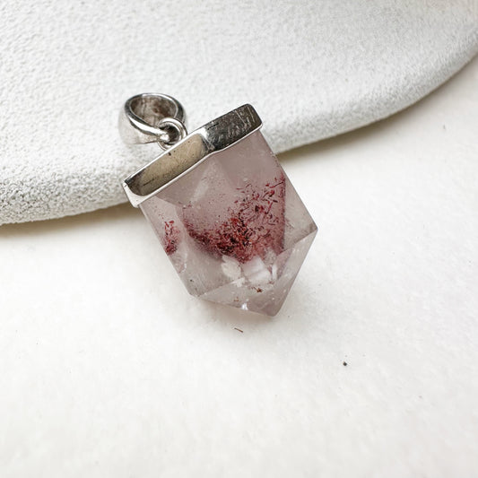 Red Super Seven Pendant 紅超七吊墜 | 吊墜 pendant | 正面圖 front view