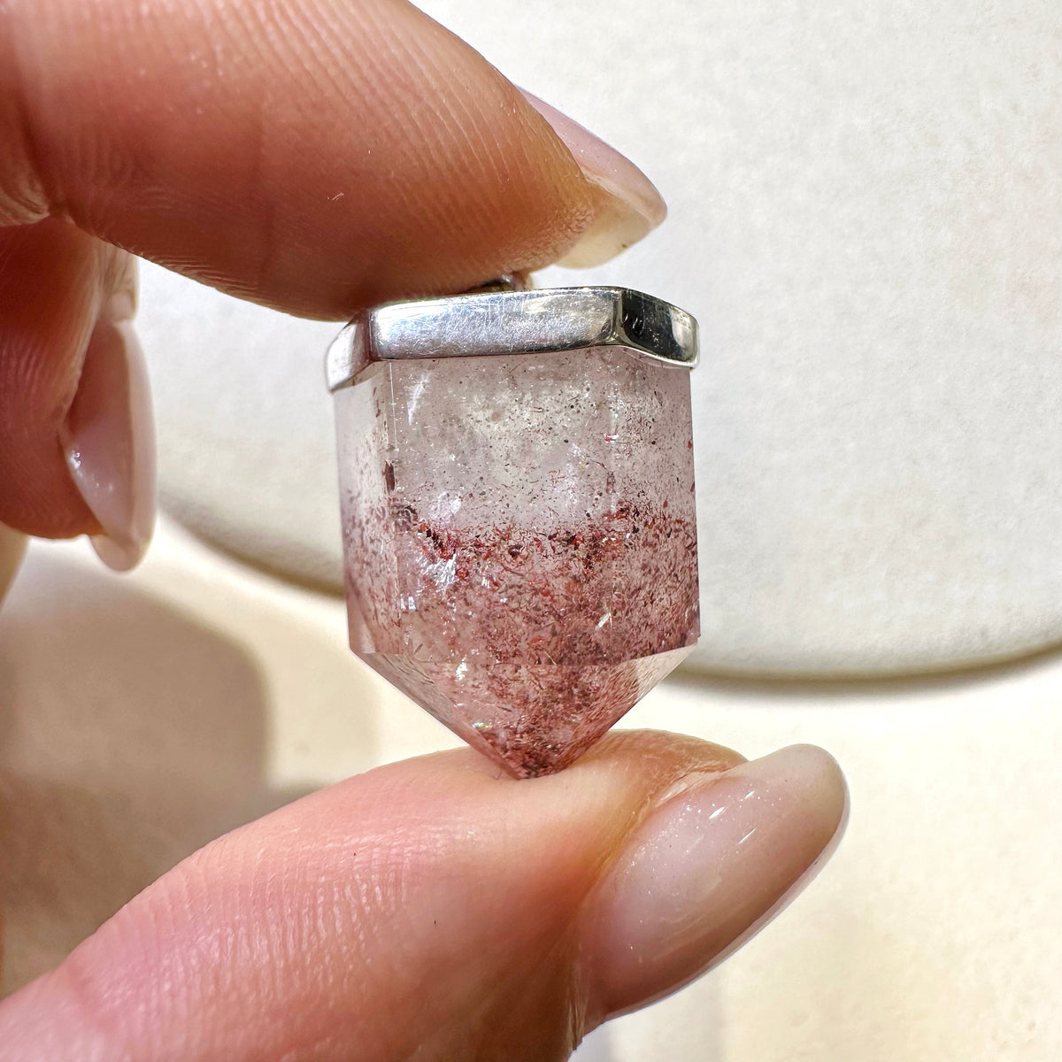 Red Super Seven Pendant 紅超七吊墜 | 吊墜 pendant | 細節特寫 close up detail