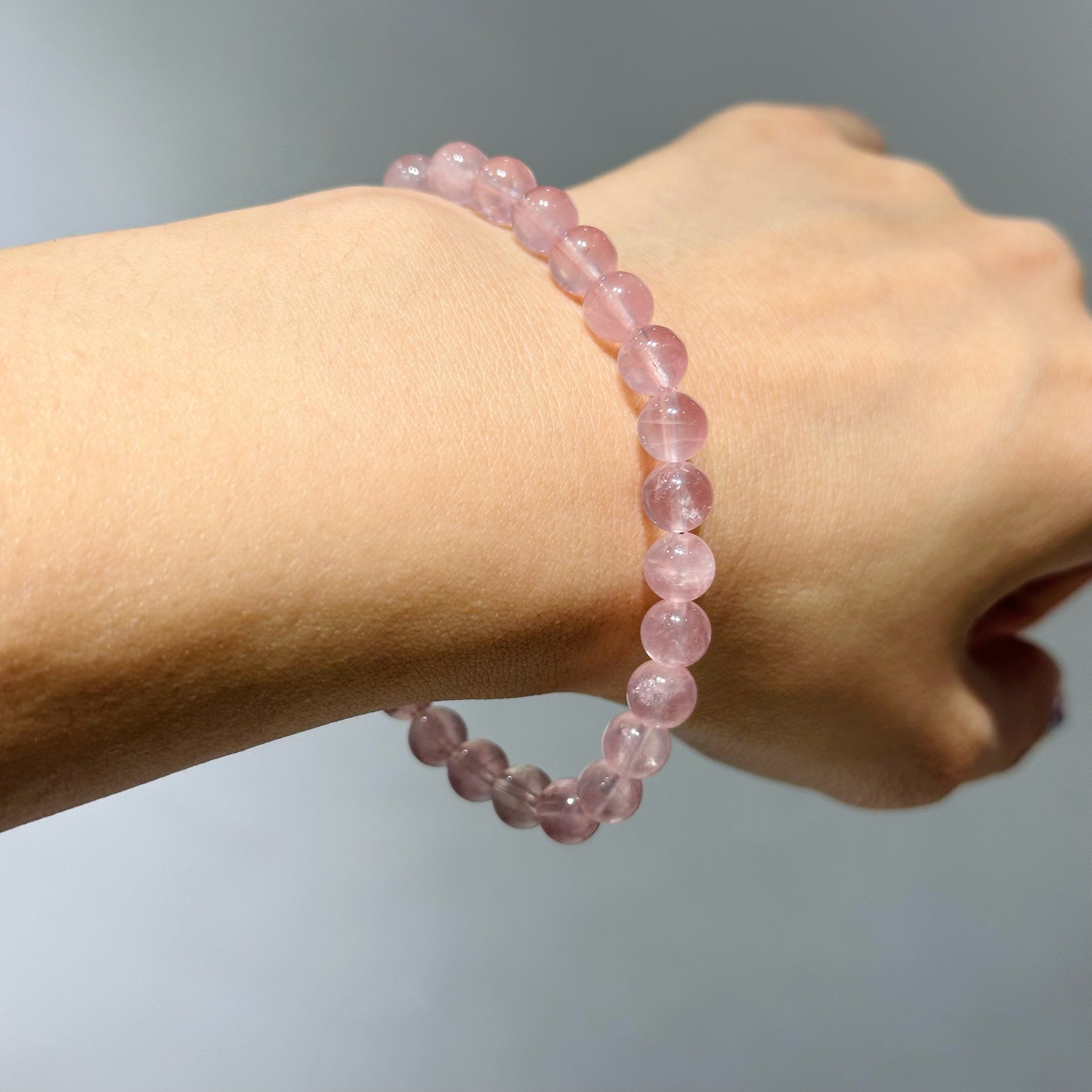 Rose Quartz Bracelet 馬達加斯加粉晶手串 | 手串 bracelet | 整體圖 full piece view