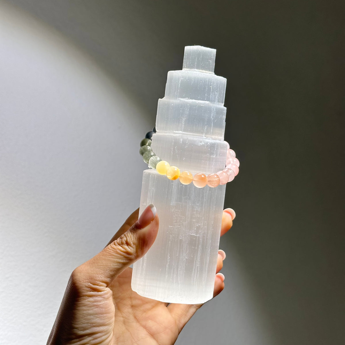 Selenite Tower(M) 透石膏柱(中) | 晶柱 crystal-point | 細節特寫 close up detail