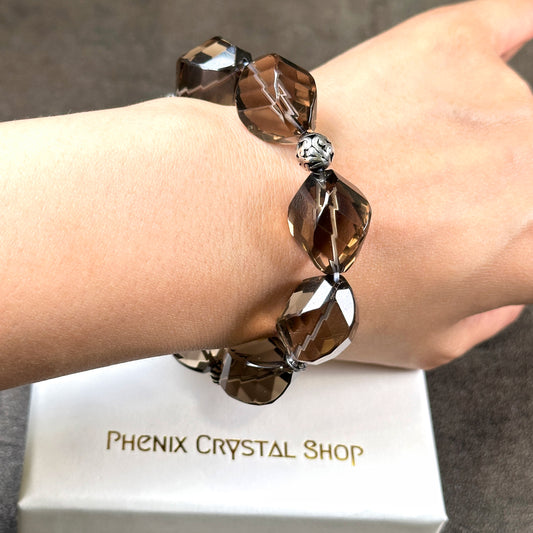 Smoky Quartz Faceted Bracelet 茶晶切割款手串 | 手串 bracelet | 正面圖 front view