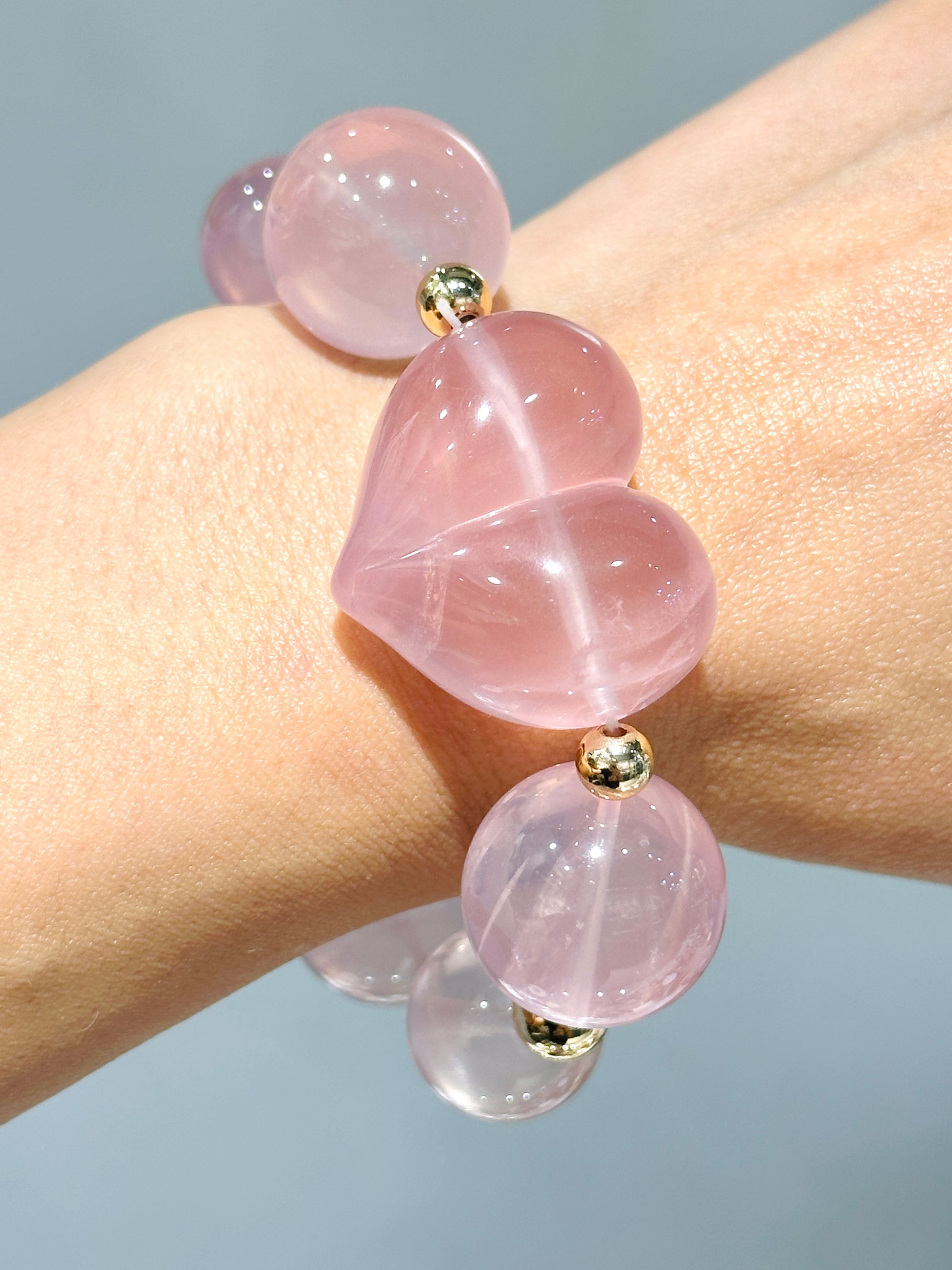 Starlight Rose Quartz 星光粉晶 | 原礦 raw-crystal | 側面角度 side angle