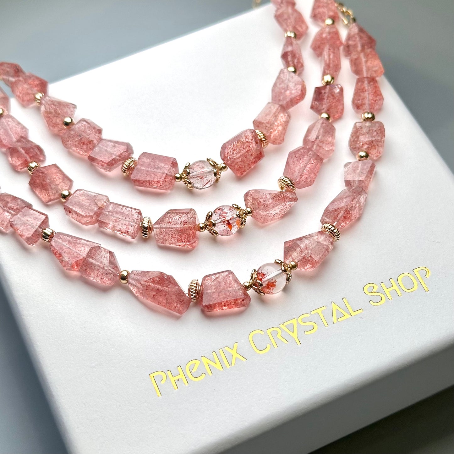 Strawberry Quartz x Red Super Seven 草莓晶x紅超七 | 原礦 raw-crystal | 正面圖 front view