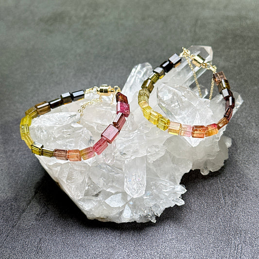 Tourmaline Bracelet 方形彩碧璽手鏈 | 手串 bracelet | 正面圖 front view