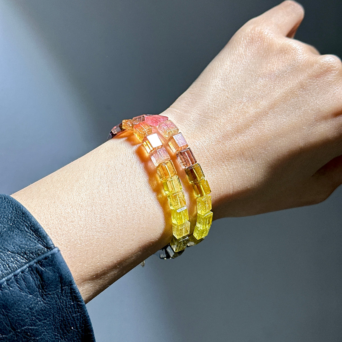 Tourmaline Bracelet 方形彩碧璽手鏈 | 手串 bracelet | 紋理特寫 texture detail