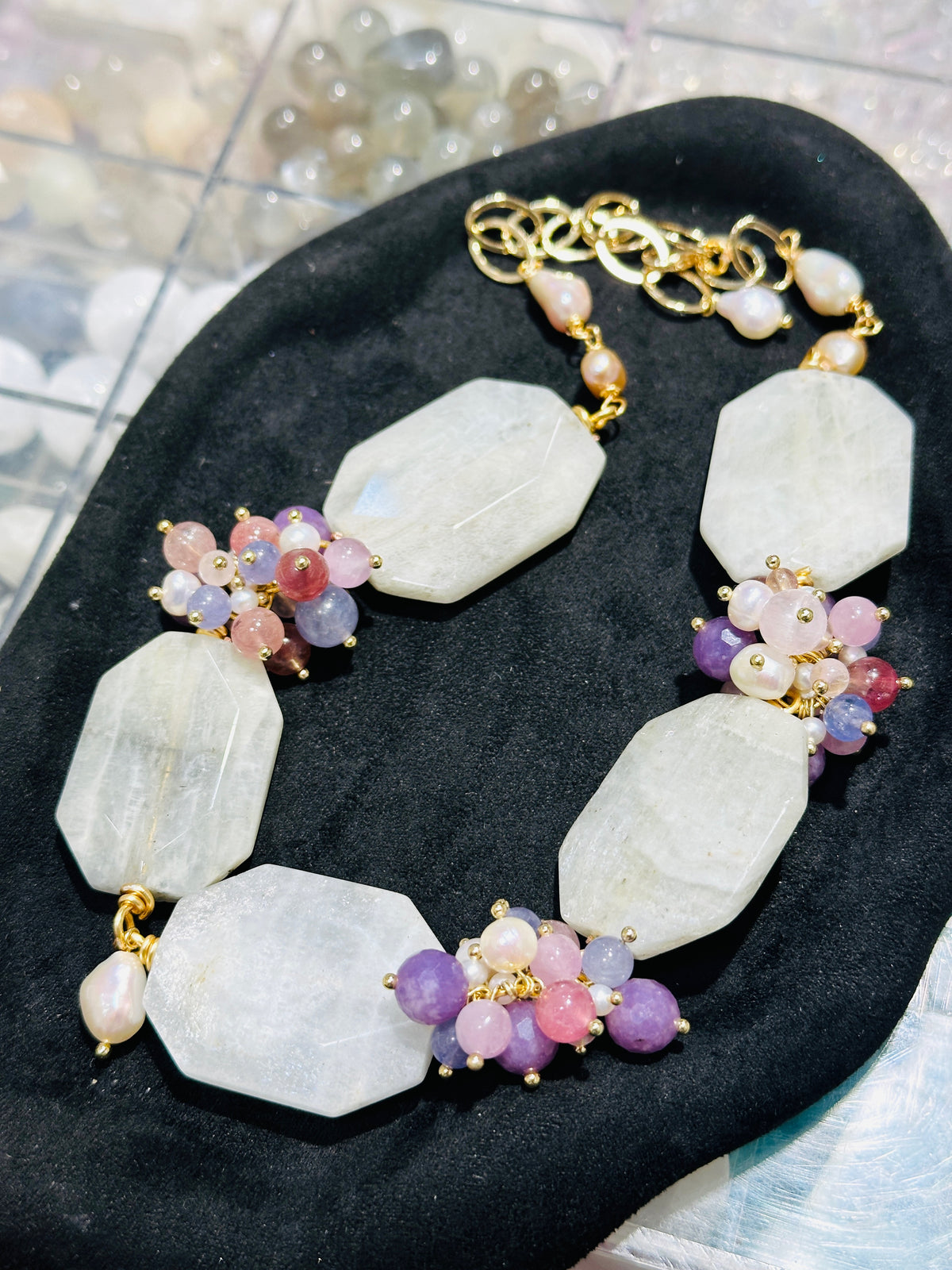 White Moonstone & Violet Bouquet Design Bracelet 白月亮石 紫色小花束 設計項鏈 | 項鏈 necklace | 紋理特寫 texture detail